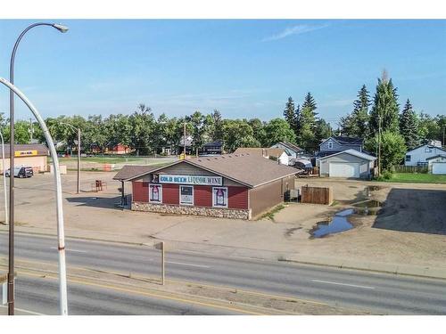 5922 50 Avenue, Stettler, AB 