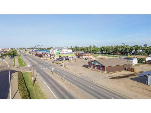 5922 50 Avenue, Stettler, AB 