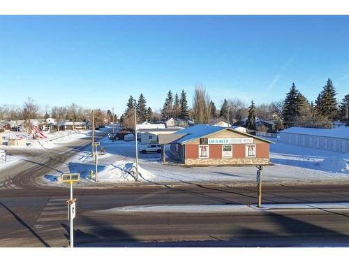 5922 50 Avenue, Stettler, AB 