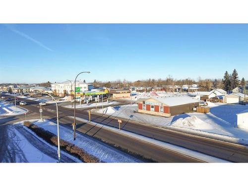 5922 50 Avenue, Stettler, AB 