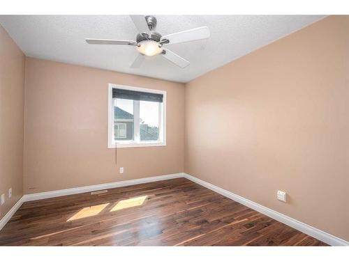 3712 69 St., Camrose, AB - Indoor Photo Showing Other Room