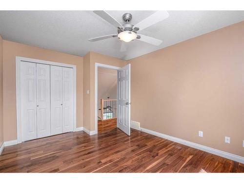 3712 69 St., Camrose, AB - Indoor Photo Showing Other Room