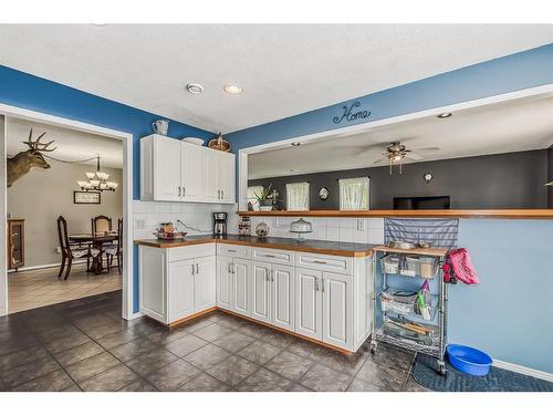 412 Lobstick Trail, Rural Clearwater County, AB - Indoor Photo Showing Kitchen