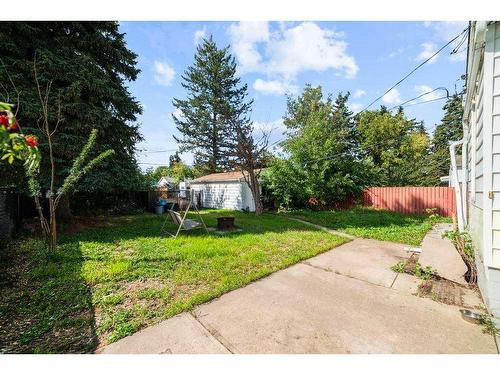 5014 56 Street, Stettler, AB - Outdoor