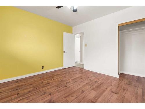 5712 57 Avenue, Red Deer, AB - Indoor Photo Showing Other Room