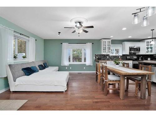 209 Westwood Way, Rural Clearwater County, AB - Indoor Photo Showing Dining Room