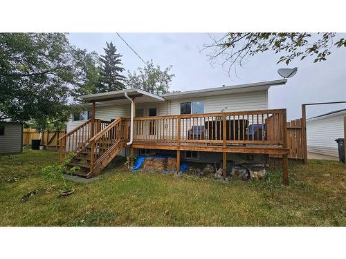 4618 Imperial Avenue, Coronation, AB - Outdoor With Deck Patio Veranda With Exterior