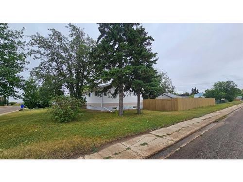 4618 Imperial Avenue, Coronation, AB - Outdoor