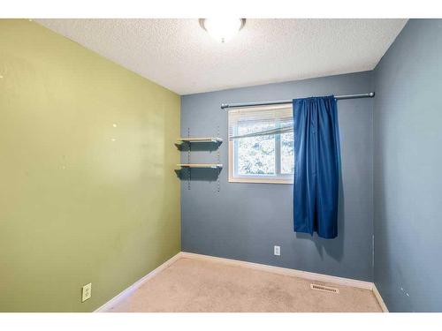 32 Mcblane Close, Red Deer, AB - Indoor