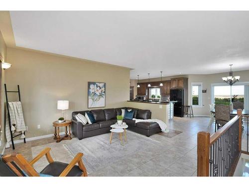 41313 Rr#31, Rural Lacombe County, AB - Indoor Photo Showing Living Room