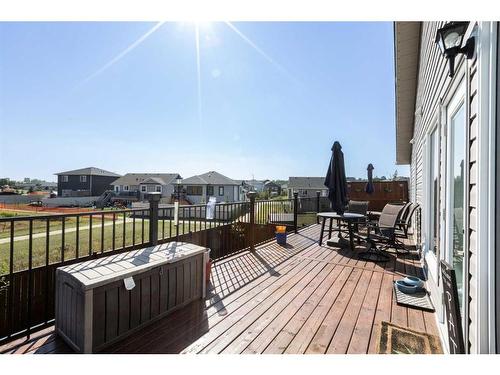 13 Valarosa Cove, Didsbury, AB - Outdoor With Deck Patio Veranda With Exterior