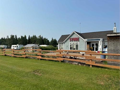 84038 591 Highway, Caroline, AB 