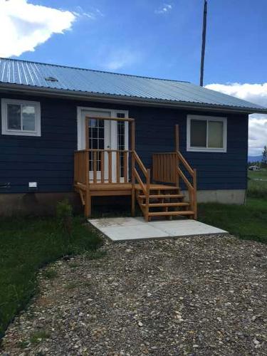 84038 591 Highway, Caroline, AB 