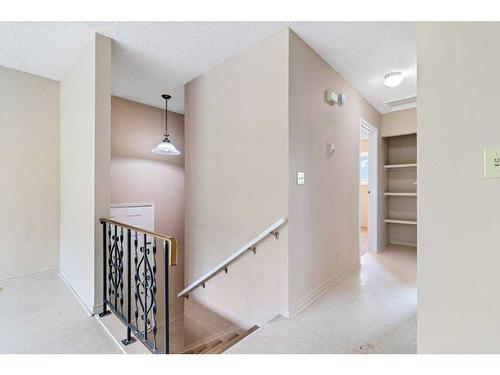 115 Overdown Drive, Red Deer, AB - Indoor Photo Showing Other Room