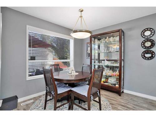 33 Duval Crescent, Red Deer, AB - Indoor Photo Showing Dining Room