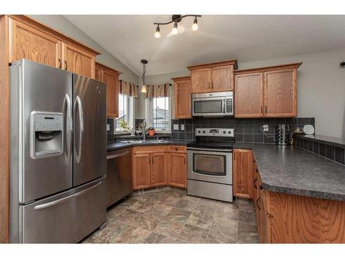 67 Long Close, Red Deer, AB - Indoor Photo Showing Kitchen