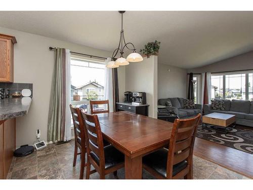 67 Long Close, Red Deer, AB - Indoor Photo Showing Dining Room