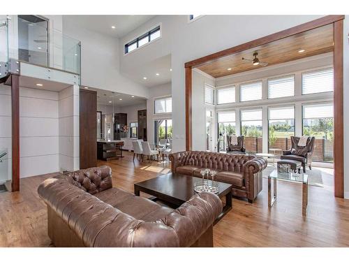 11 Tenhove Street, Red Deer, AB - Indoor Photo Showing Living Room