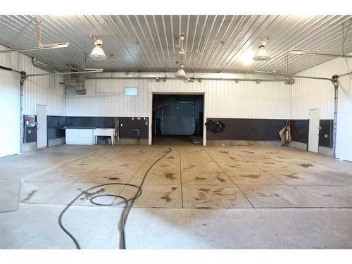 A 48319 Hwy 795, Rural Leduc County, AB - Indoor Photo Showing Garage