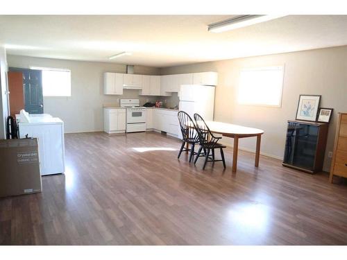 A 48319 Hwy 795, Rural Leduc County, AB - Indoor Photo Showing Kitchen