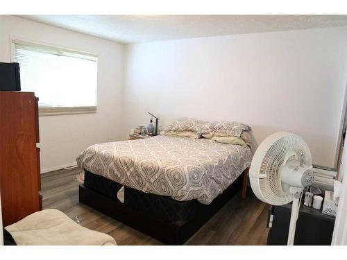 A 48319 Hwy 795, Rural Leduc County, AB - Indoor Photo Showing Bedroom