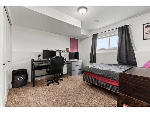 28 Van Dorp Street, Red Deer, AB - Indoor Photo Showing Bedroom