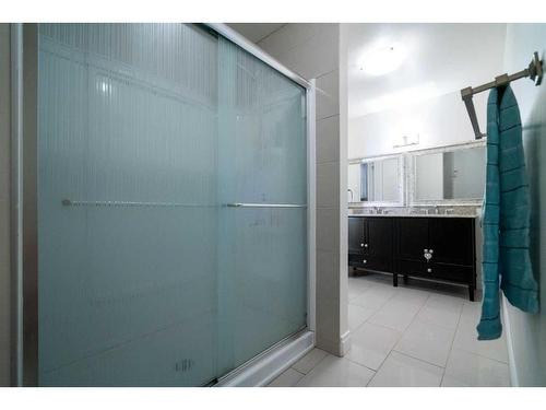 21370 440 Township, Rural Camrose County, AB - Indoor Photo Showing Bathroom