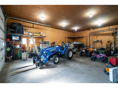 21370 440 Township, Rural Camrose County, AB - Indoor Photo Showing Garage