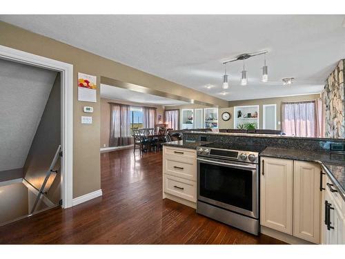 21370 440 Township, Rural Camrose County, AB - Indoor Photo Showing Kitchen