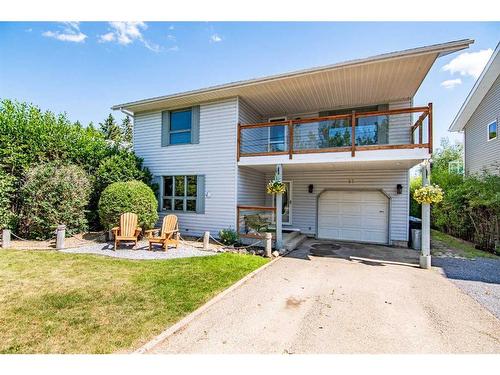 27 Jarvis Bay Drive, Jarvis Bay, AB - Outdoor With Balcony