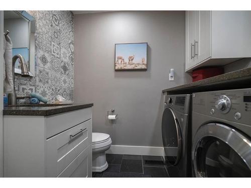 1709 Pratridge Drive, Rural Camrose County, AB - Indoor Photo Showing Laundry Room