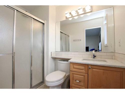 106 Lord Close, Red Deer, AB - Indoor Photo Showing Bathroom