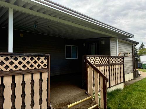 98 Parkside Drive, Red Deer, AB 