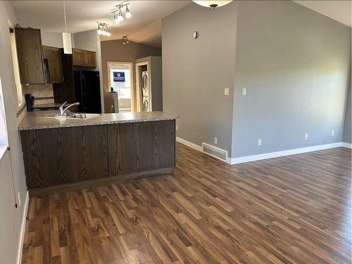 5800 56 Avenue, Red Deer, AB - Indoor Photo Showing Kitchen With Double Sink