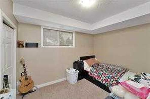 5800 56 Avenue, Red Deer, AB - Indoor Photo Showing Bedroom