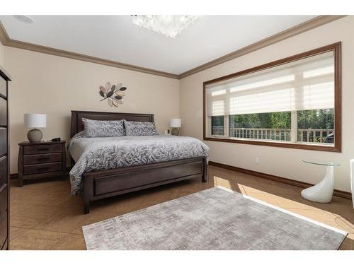 5507 28 Avenue, Camrose, AB - Indoor Photo Showing Bedroom