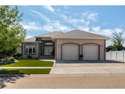 5507 28 Avenue, Camrose, AB - Outdoor With Facade