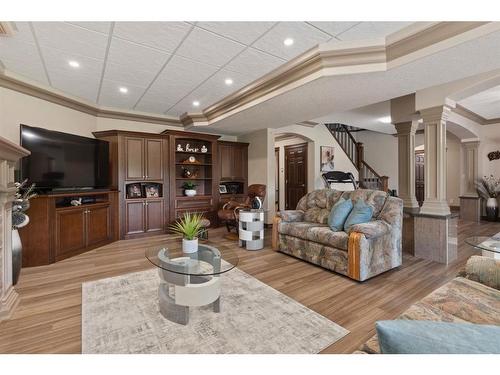 5507 28 Avenue, Camrose, AB - Indoor Photo Showing Living Room