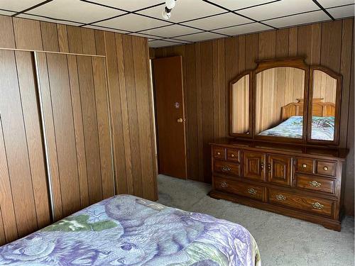 1301 Baptiste Drive, West Baptiste, AB - Indoor Photo Showing Bedroom