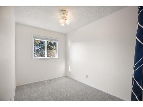 78-31 Alford Avenue, Red Deer, AB - Indoor Photo Showing Other Room