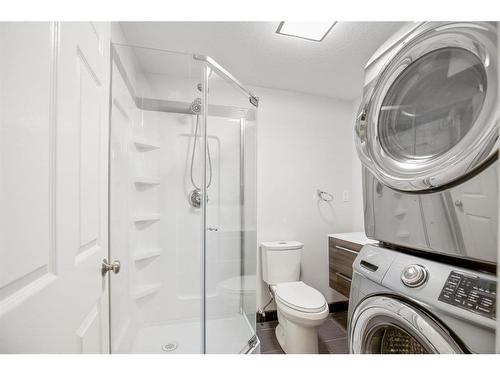 78-31 Alford Avenue, Red Deer, AB - Indoor Photo Showing Laundry Room