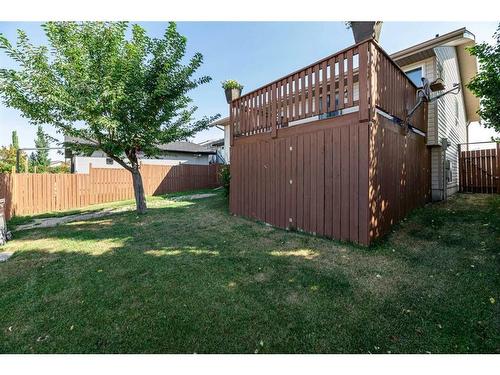 366 Duston Street, Red Deer, AB - Outdoor