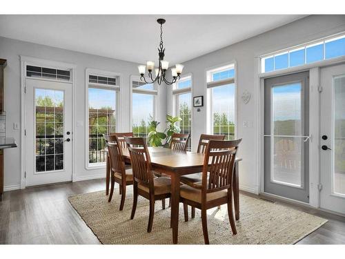 39328 Range Road 15, Rural Lacombe County, AB - Indoor Photo Showing Dining Room