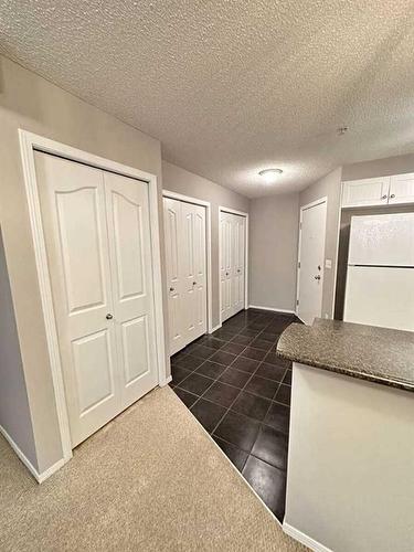 1114-60 Panatella Street Nw, Calgary, AB - Indoor Photo Showing Other Room