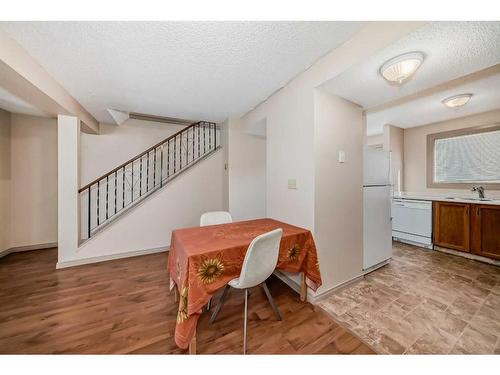 264 Cornett Drive, Red Deer, AB - Indoor