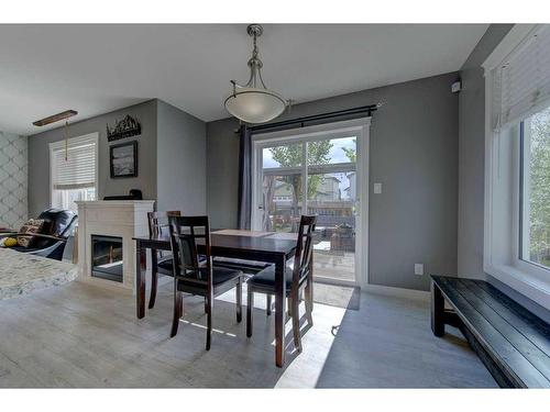 4825 Aspen Lakes Boulevard, Blackfalds, AB - Indoor Photo Showing Dining Room