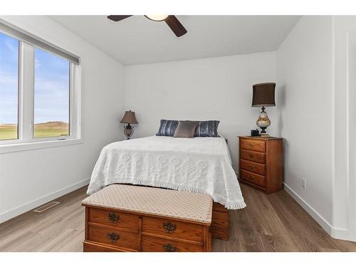 16 Vireo Avenue, Olds, AB - Indoor Photo Showing Bedroom