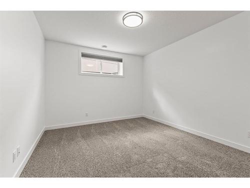 16 Vireo Avenue, Olds, AB - Indoor Photo Showing Other Room