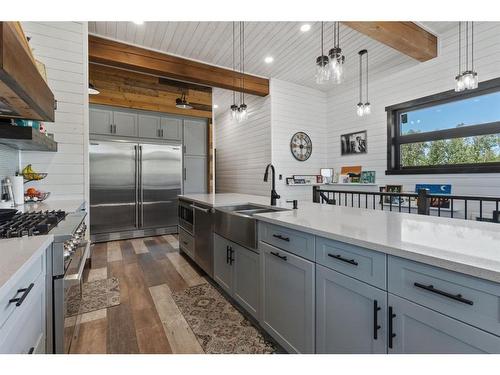 104-20419 Twp 412, Rural Camrose County, AB - Indoor Photo Showing Kitchen With Upgraded Kitchen