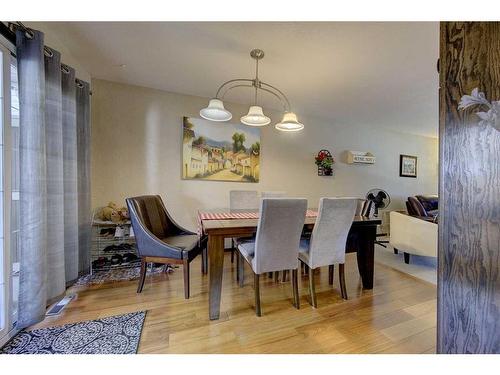 72 Norton Avenue, Red Deer, AB - Indoor Photo Showing Dining Room